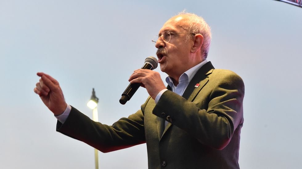 Kılı&ccedil;daroğlu, Suriyelileri nasıl memleketlerine g&ouml;ndereceklerini video ile a&ccedil;ıkladı