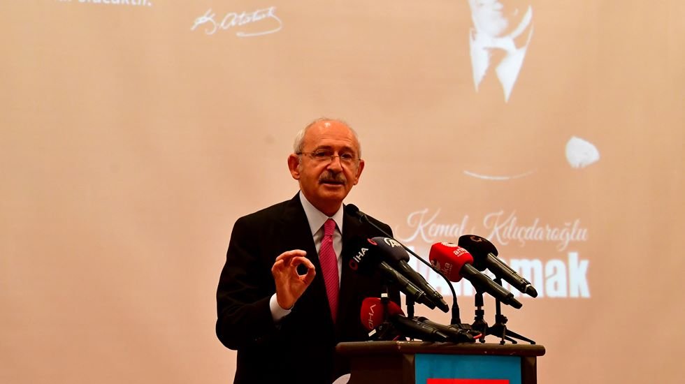 Kılı&ccedil;daroğlu'ndan, "Atat&uuml;rk'&uuml; anlamak"