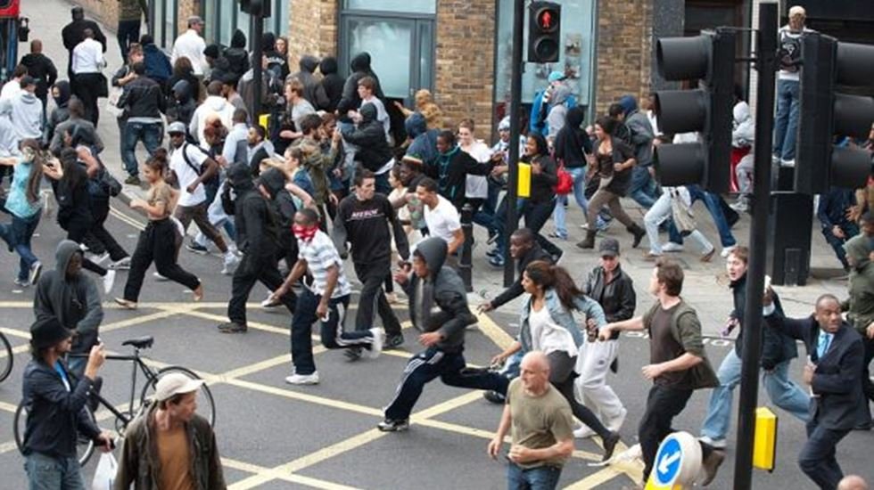 Kolombiya'da Bankalar yağmalandı