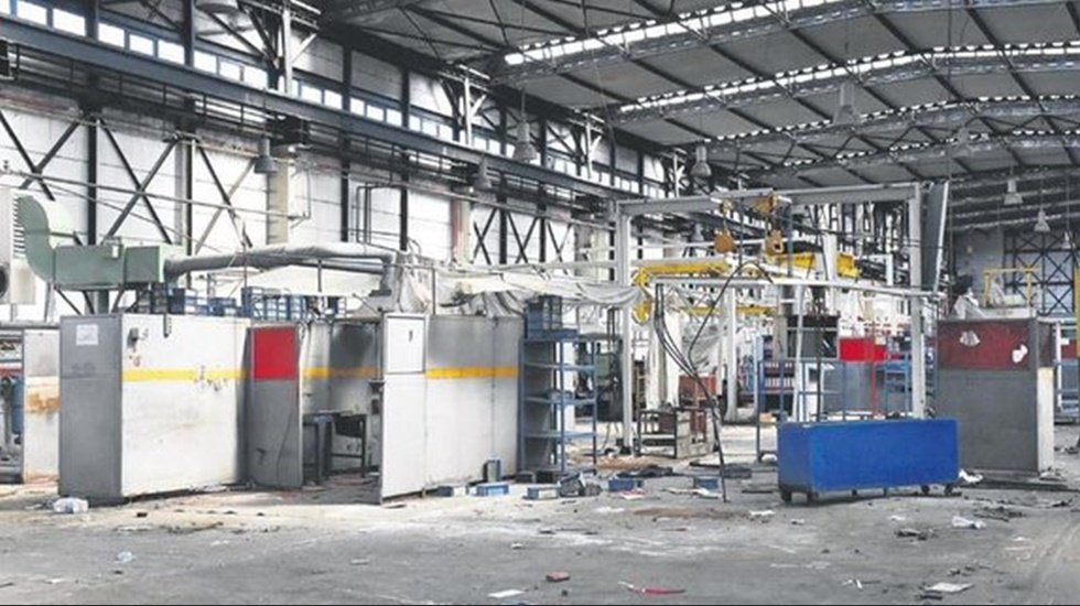 CHP&rsquo;li Beko: &lsquo;Uzel Trakt&ouml;r&rsquo;de paha bi&ccedil;ilemeyen makinalar talan edilmiş!