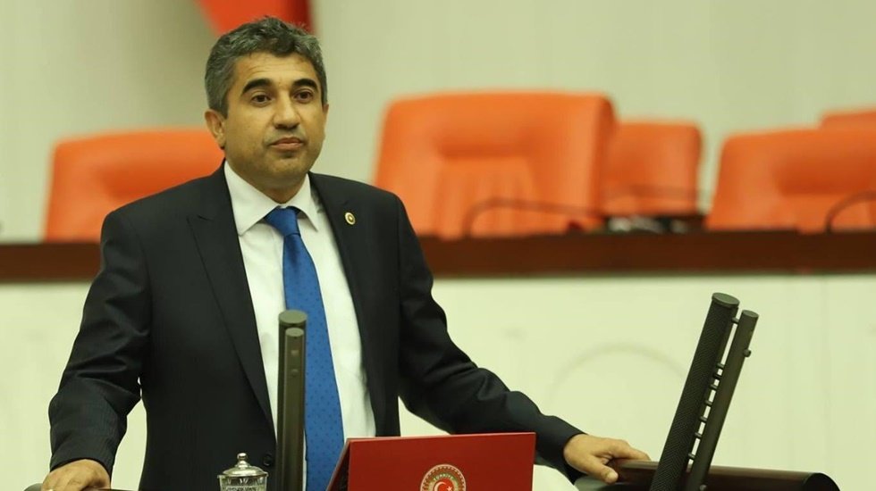 CHP&rsquo;li İlhan: "Sars&rsquo;tan 10 kat daha &ouml;ld&uuml;r&uuml;c&uuml; ve diren&ccedil;li bir vir&uuml;sle karşı karşıyayız"