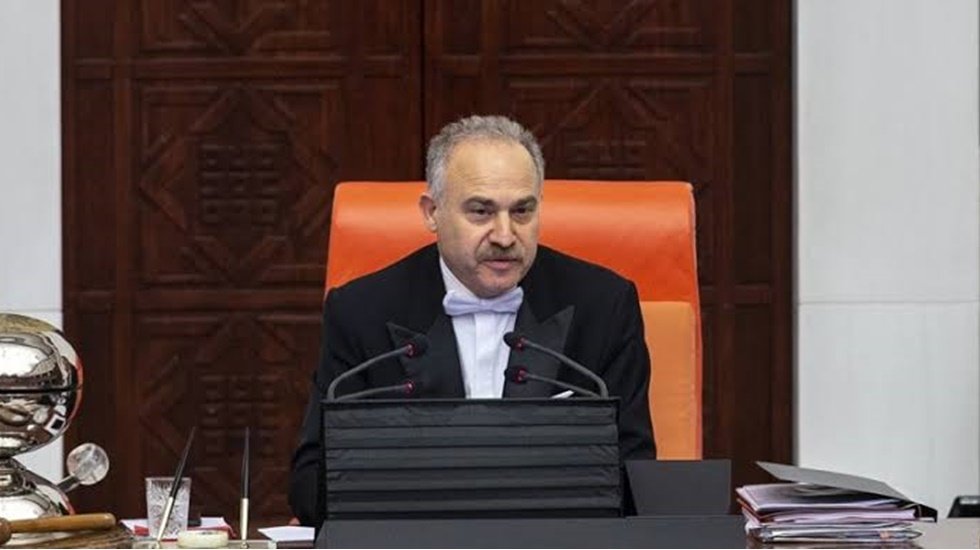 CHP&rsquo;li Levent G&ouml;k rekor kırdı AKP tebrik etti