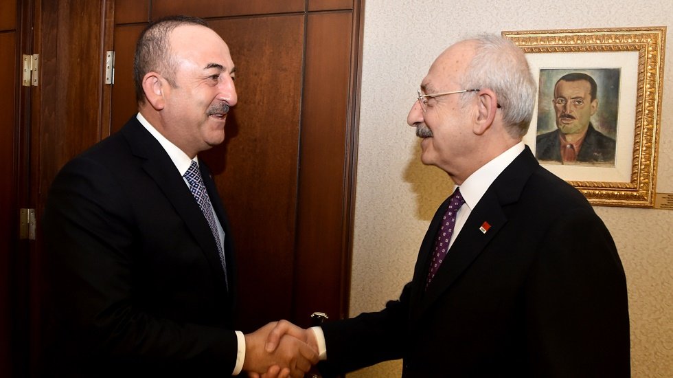Dışişleri Bakanı &Ccedil;avuşoğlu'dan CHP'ye tezkere ziyareti