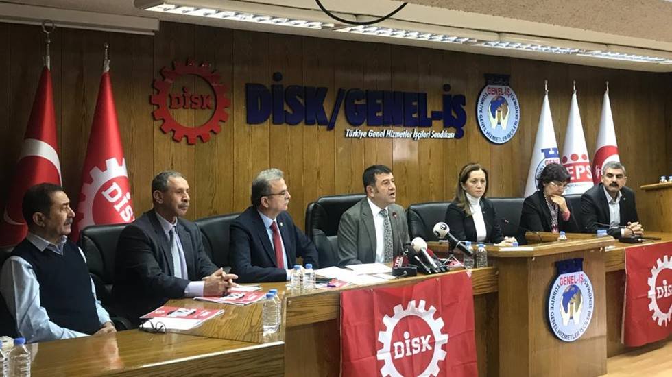 DİSK Genel Başkanı &Ccedil;erkezoğlu; &ldquo;Asgari &uuml;cret 3 bin 200 lira olmalı&rdquo;