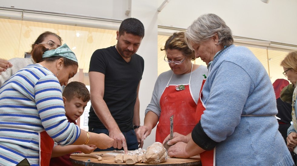 Fo&ccedil;a&rsquo;da &lsquo;Toprak Ana Festivali&rsquo;