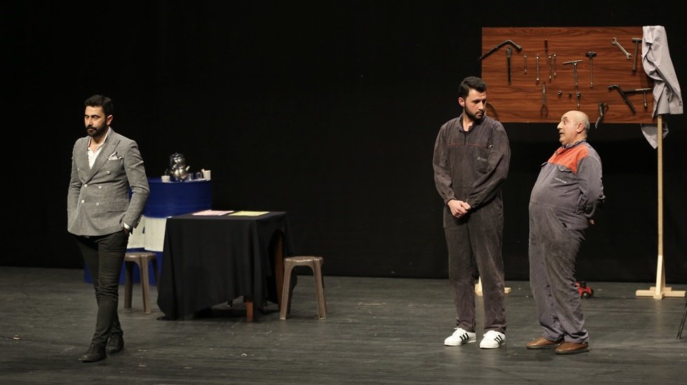 Hayatında tiyatro seyretmemiş insanlar tiyatrocu olursa