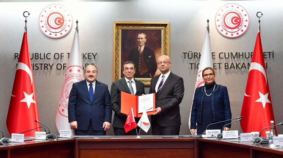 Helal Akreditasyon Kurumundan ilk akreditasyon sertifikası TSE&rsquo;ye