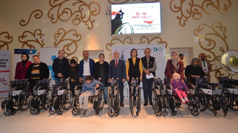H&uuml;rriyet, &lsquo;Engelli İstihdam Edecek Firmalarla İş Arayan Engellileri&rsquo; buluşturdu