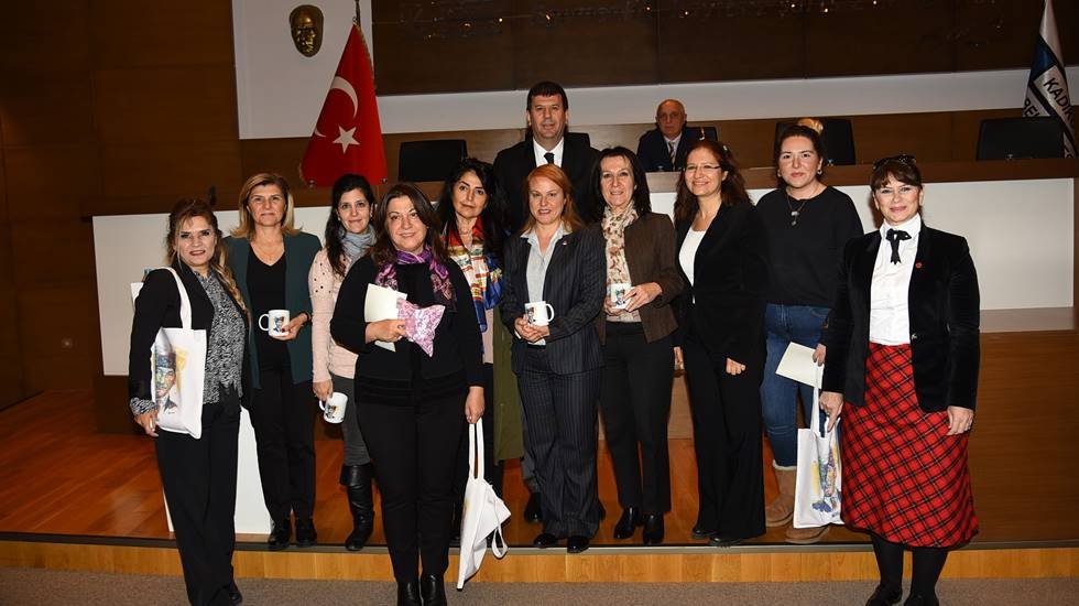 Odabaşı’ndan Kadın Meclis Üyelerine mektup