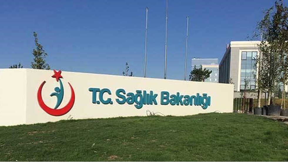 İlgezdi: Ek &ouml;demelerde sağlık &ccedil;alışanlarını ayırdılar