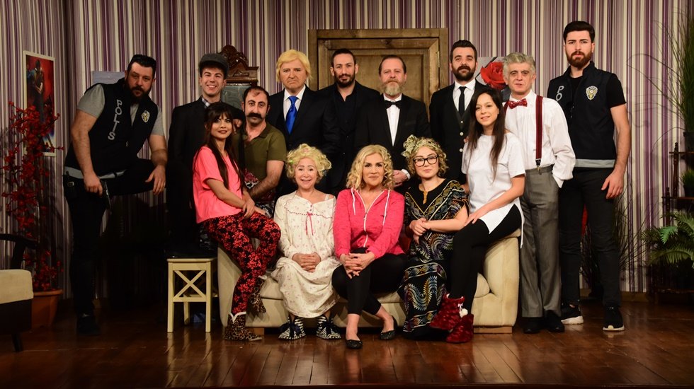 Sahnede korku dolu dakikalar...