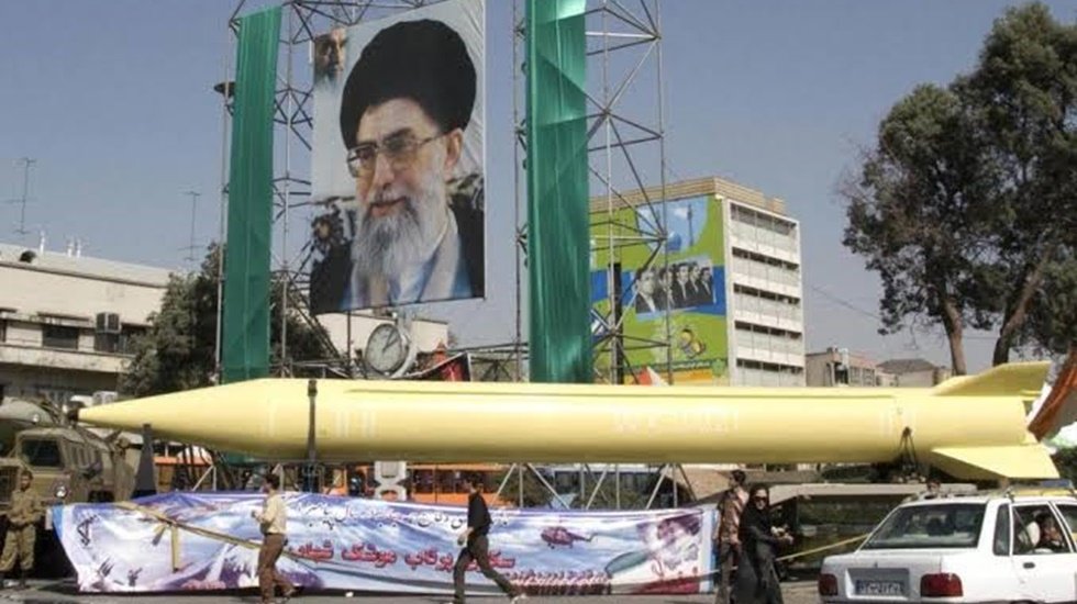 ABD'li &uuml;st d&uuml;zey yetkili: İran'ın f&uuml;ze g&uuml;&ccedil;leri alarm durumunda