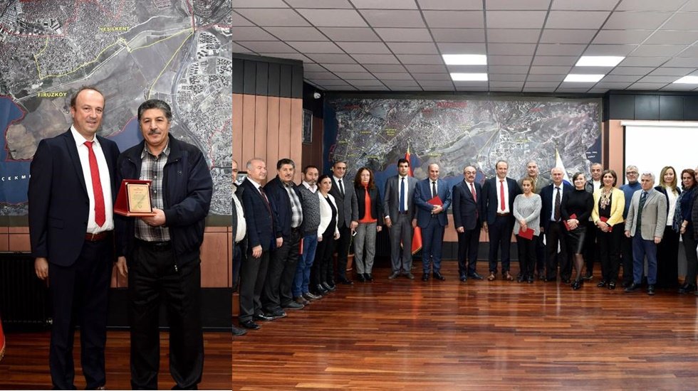 Avcılar Belediyesinden vefa, emekli personele plaketli veda