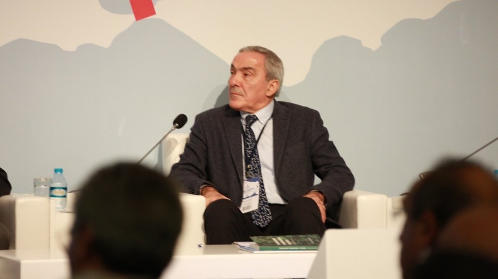 Bilim insanlarından ortak g&ouml;r&uuml;ş: "Kanal İstanbul'u yapacağınıza, İstanbul'u depreme hazırlayın"