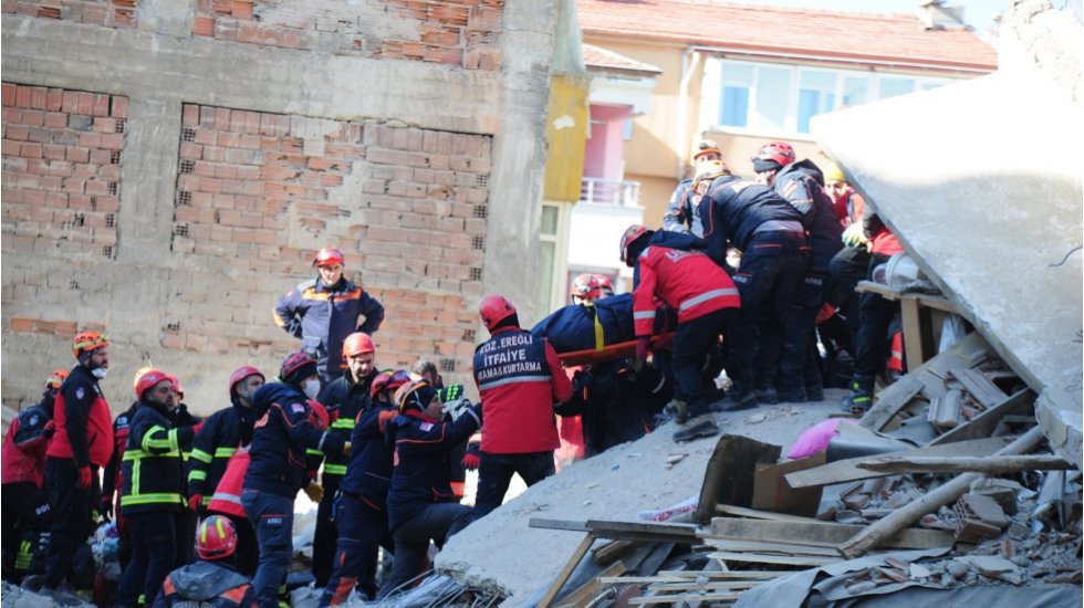 Elazığ'da son &ouml;l&uuml; ve yaralı sayısı a&ccedil;ıklandı