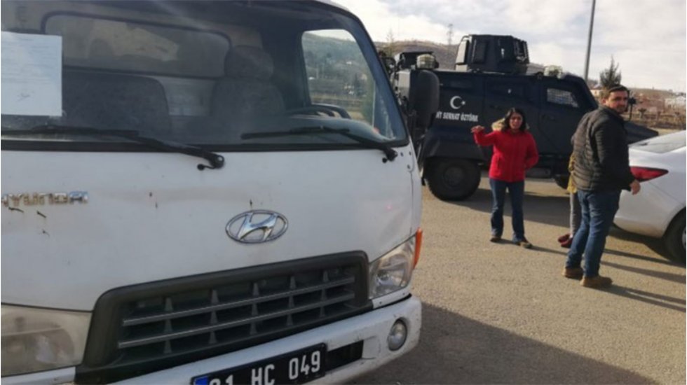 HDP&rsquo;li belediyenin Elazığ yardımına Valilik engeli