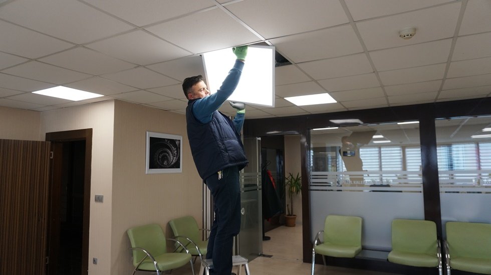 İzmit Belediyesinden y&uuml;zde 40 enerji tasarrufu