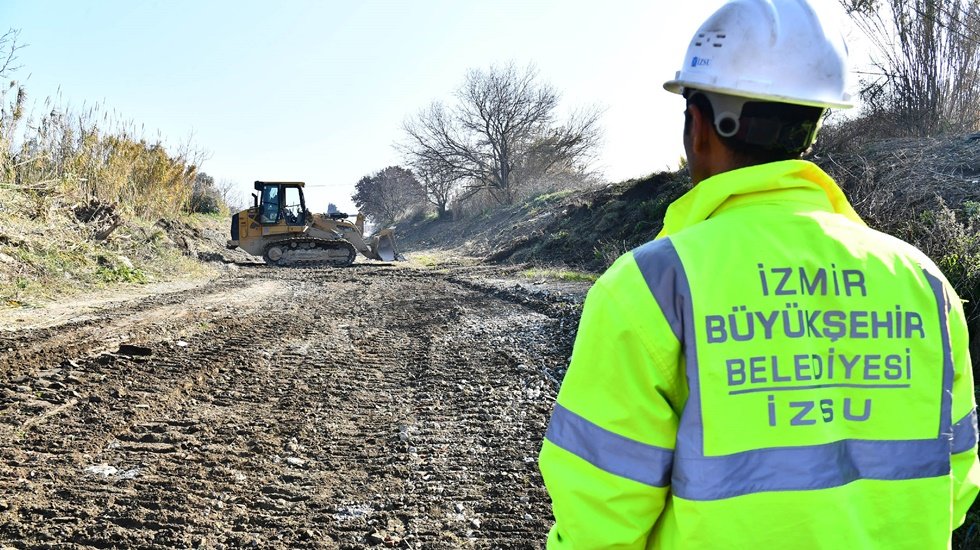 İZSU 600 kilometrelik dere yatağı temizledi
