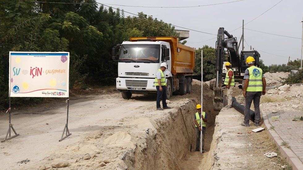 MESKİ&rsquo;nin kanalizasyon &ccedil;alışmalarına devam ediyor