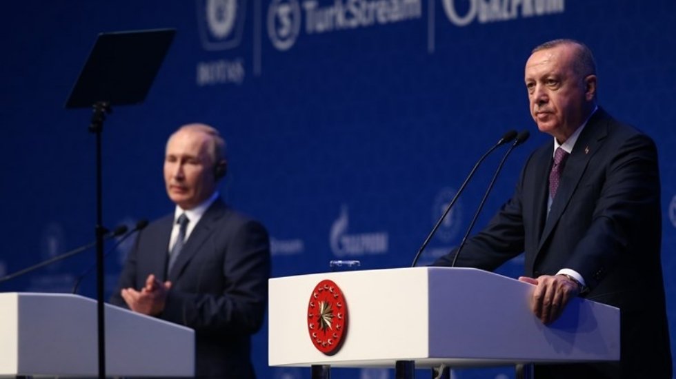 "Savaş tamtamlarının &ccedil;aldığı s&uuml;re&ccedil;te diplomasiyi kullanarak gerilimi d&uuml;ş&uuml;rmeye &ccedil;alışıyoruz"