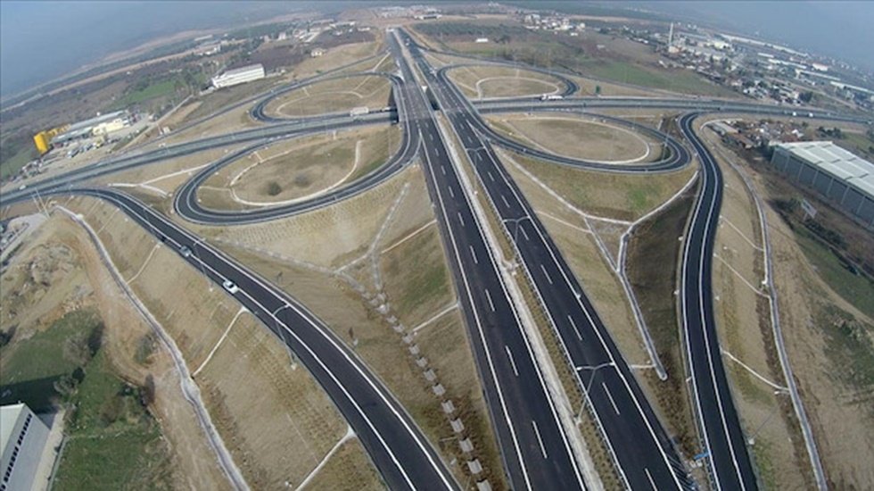 &ldquo;Zenginler i&ccedil;in yapılan &ouml;zel yol&rdquo;