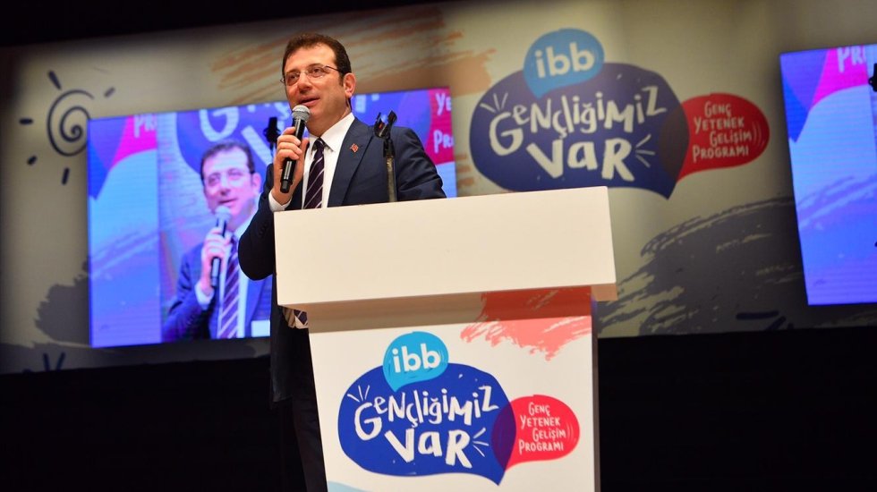 Başkan İmamoğlu: T&uuml;rkiye'nin ayaklarındaki prangayı s&ouml;k&uuml;p atacağız