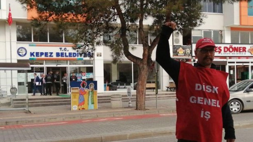 CHP'li belediyenin işten &ccedil;ıkardığı iş&ccedil;i konuştu...
