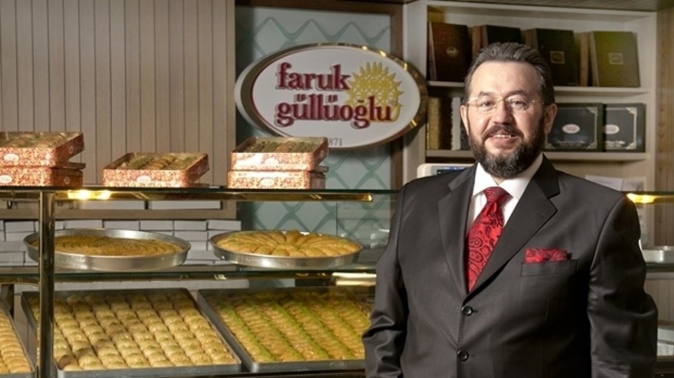 FET&Ouml;'den yargılanan baklavacı Faruk G&uuml;ll&uuml;&rsquo;ye verilen ceza belli oldu
