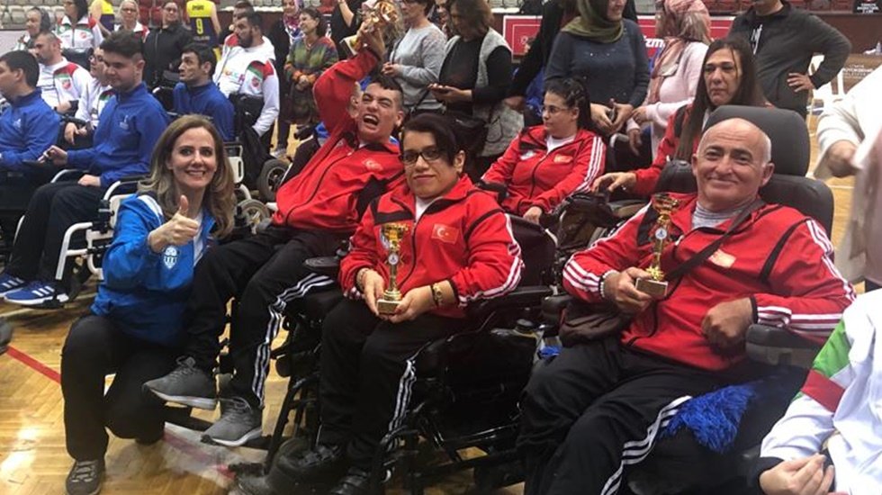 Foça Belediyesi Sporcuları, Engelsizmir Boccia Turnuvası’nda başarılar kazandı