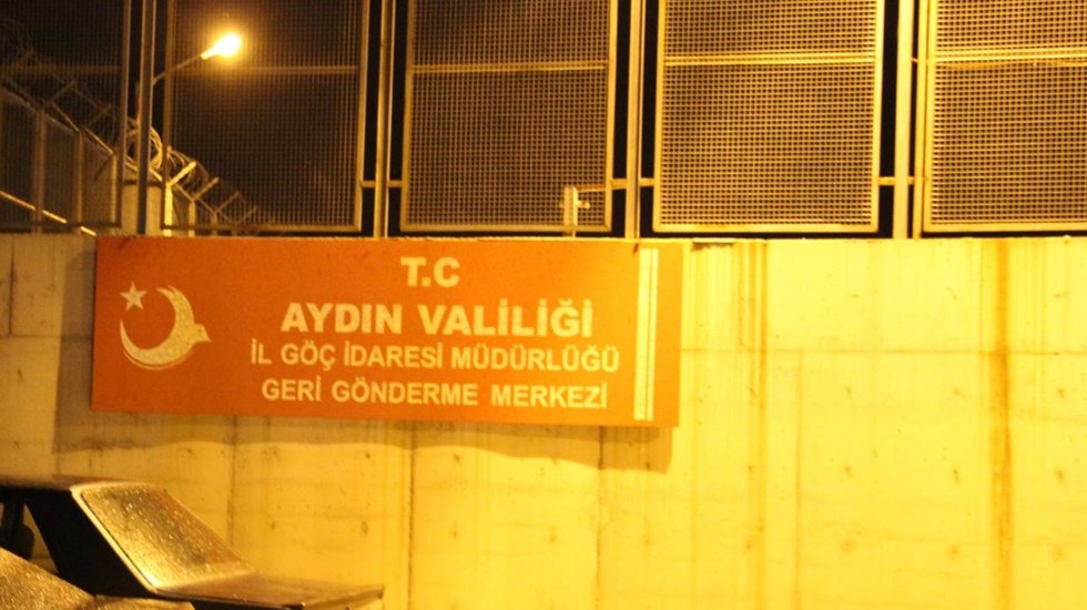 G&ouml;&ccedil; İdaresi'nde tutulan m&uuml;lteciler bırakıldı