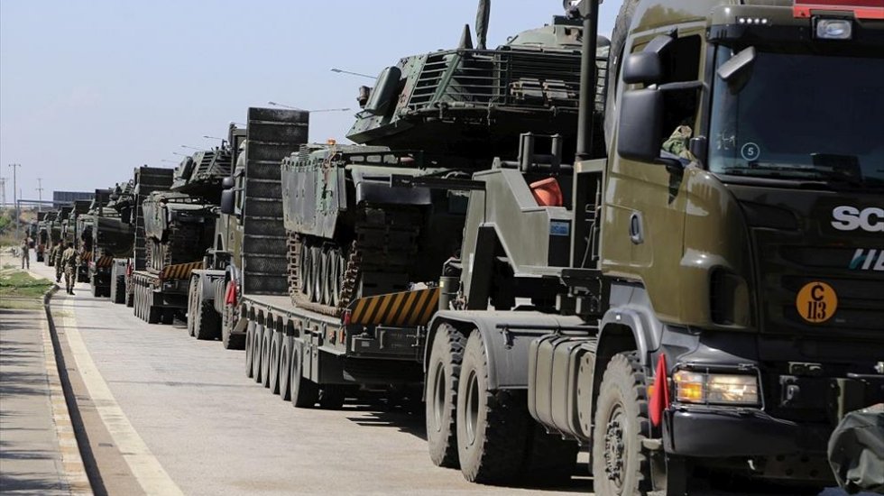 T&uuml;rkiye'den İdlib'e 35 ara&ccedil;lık askeri sevkiyat iddiası