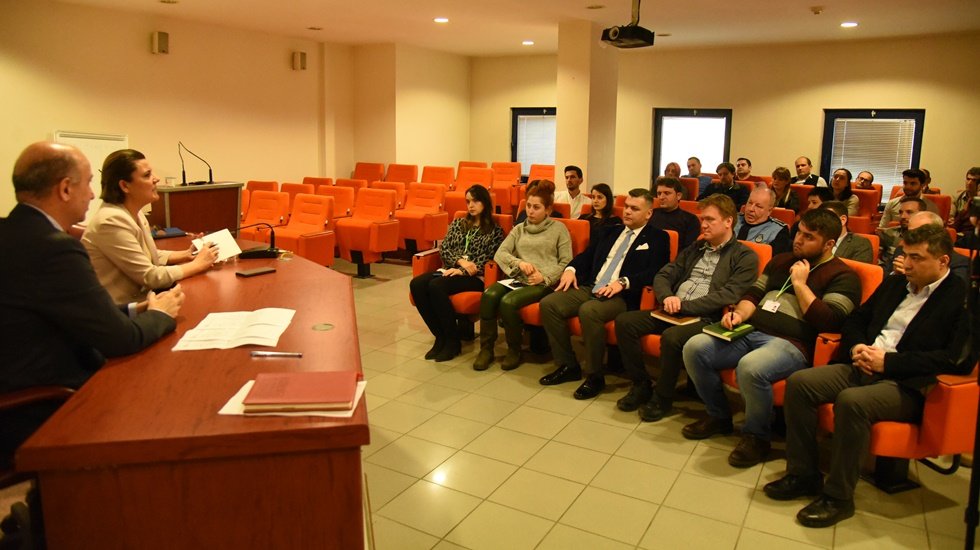 İzmit Belediyesinin gen&ccedil; &ccedil;alışanları İzmit i&ccedil;in fikir &uuml;retecek