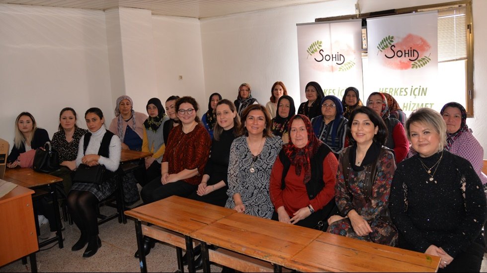 Menemen&rsquo;de &lsquo;Kadın Sağlığı G&uuml;nleri&rsquo; başladı