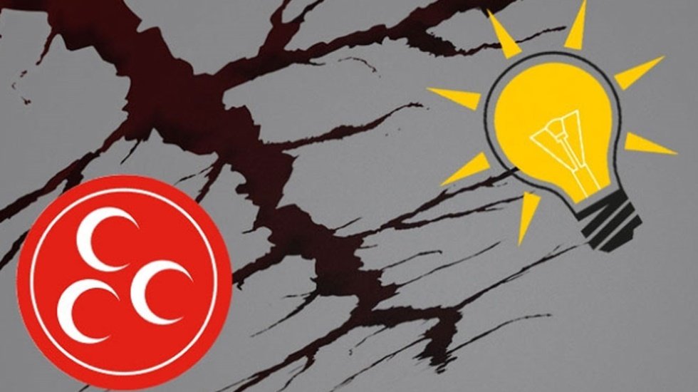 Cumhur İttifakında &ccedil;atlak b&uuml;y&uuml;yerek devam ediyor