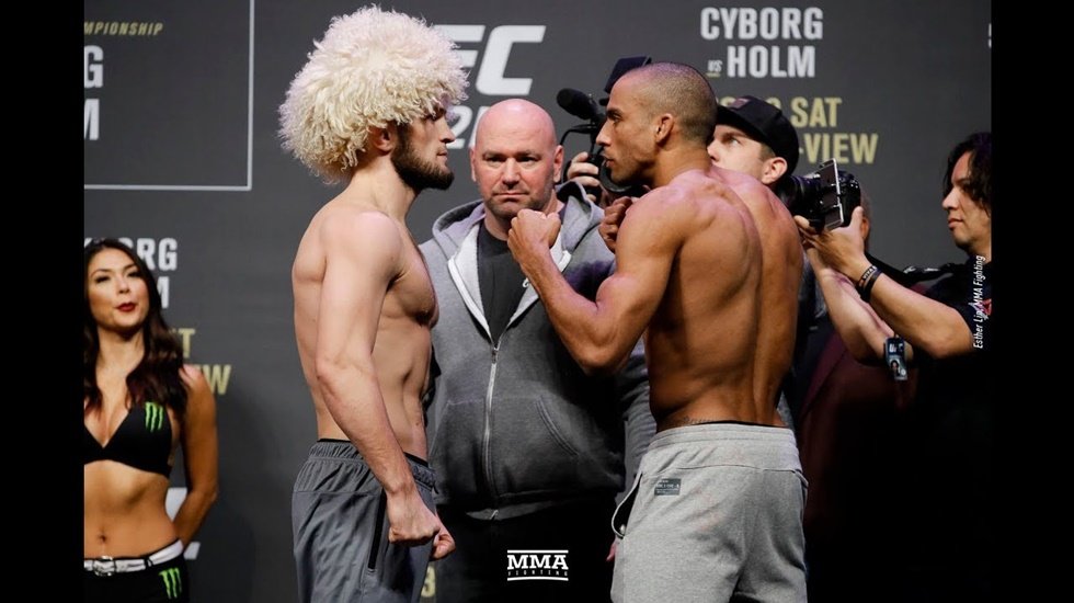 Rus Nurmagomedov’a, ABD’li Mayweather ile dövüşmesi için 100 milyon dolarlık teklif