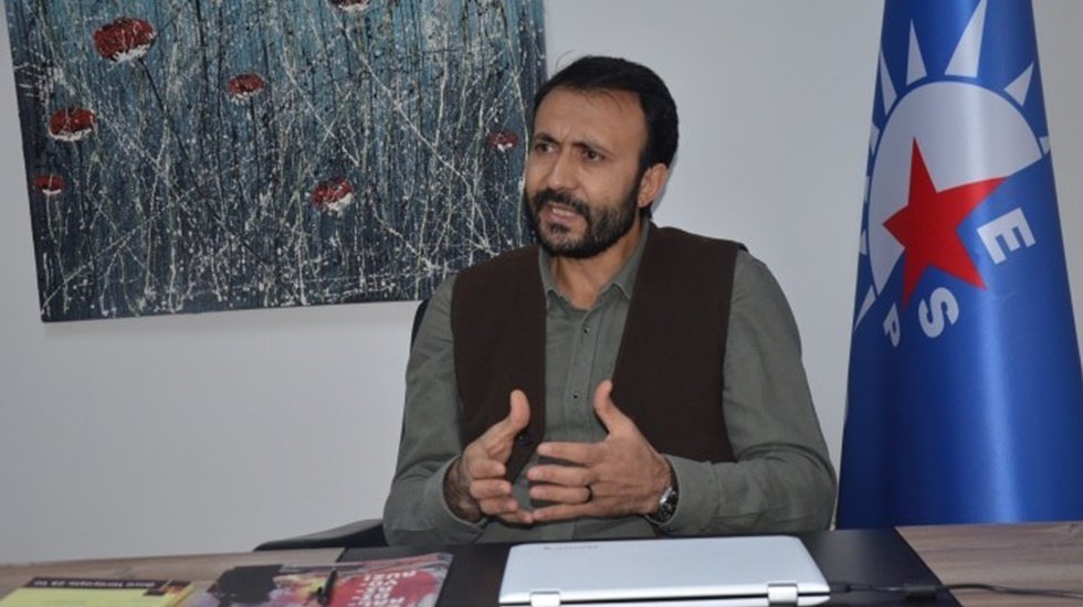 Şahin T&uuml;m&uuml;kl&uuml;: &ldquo;İntiharların kaynağı kapitalizmin yarattığı &ccedil;ıkışsızlık&rdquo;
