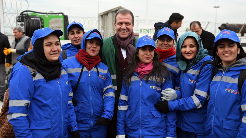 Se&ccedil;er: &ldquo;Yıllık 600 bin ton evsel atık topluyoruz, &ccedil;&ouml;pten elektrik &uuml;retiyoruz&rdquo;