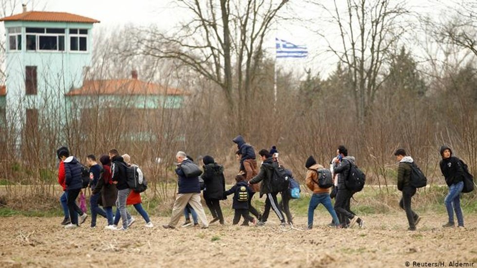 Sığınmacılar sınır kapılarını zorluyor!