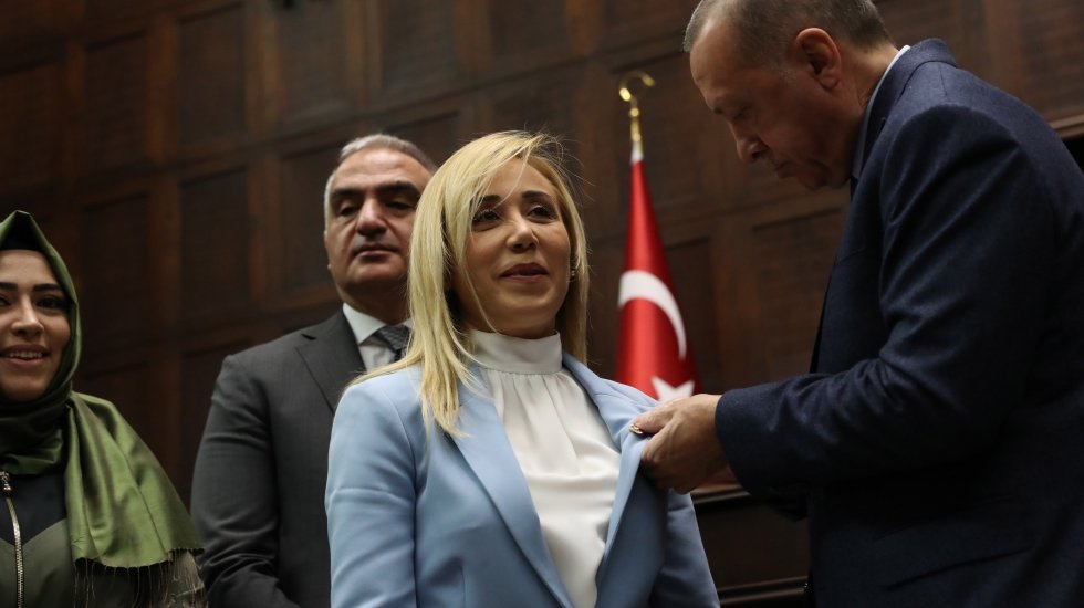 İYİ Parti'den ayrılan vekil AKP'ye ge&ccedil;meden MHP ile g&ouml;r&uuml;şm&uuml;ş