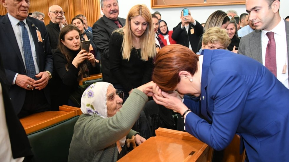 Akşener: Bu cahillik Putin ziyaretinde bir kez daha kendini g&ouml;sterdi
