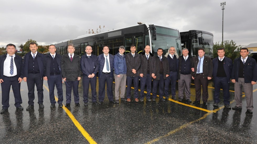 Ateşi olan İETT şoförü direksiyon başına geçemiyor