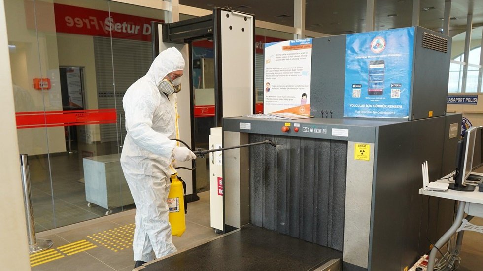 Ayvalık&rsquo;ta 7/24 Coronavir&uuml;s m&uuml;cadelesi&hellip;