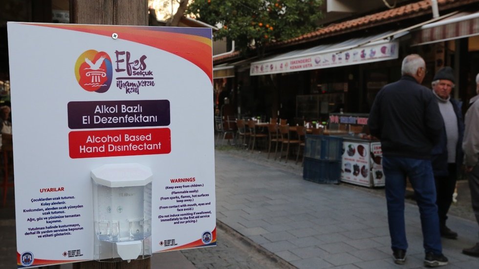 Efes Sel&ccedil;uk&rsquo;ta koronavir&uuml;s i&ccedil;in &ouml;nlemler artırılıyor