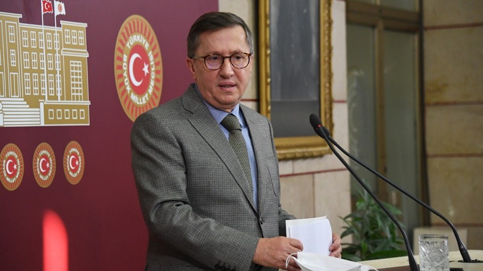 İYİ Partili T&uuml;rkkan&rsquo;ın milletvekilliğinin 'sonlandırılması' i&ccedil;in AKP nasıl bir yol izleyecek?