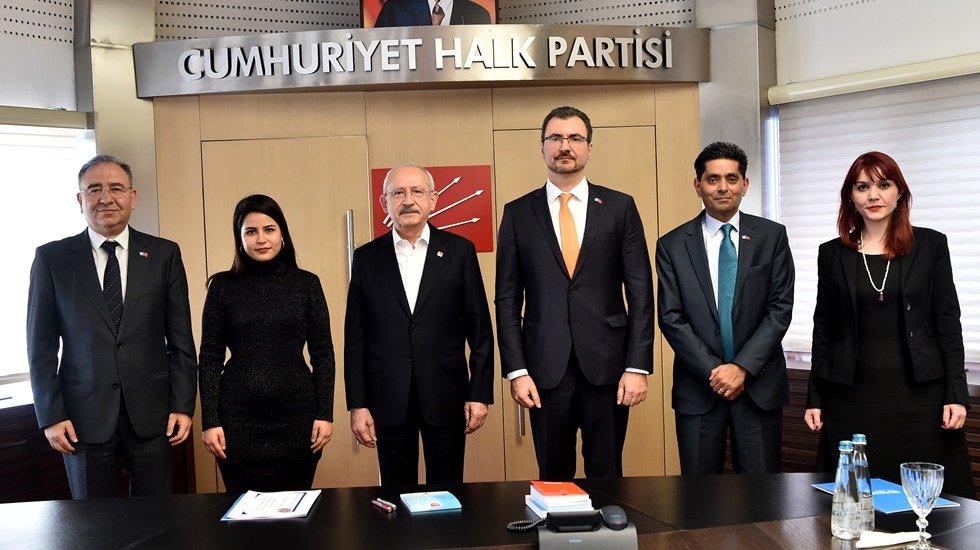 Kılı&ccedil;daroğlu D&uuml;nya Sağlık &Ouml;rg&uuml;t&uuml; Heyetiyle g&ouml;r&uuml;şt&uuml;