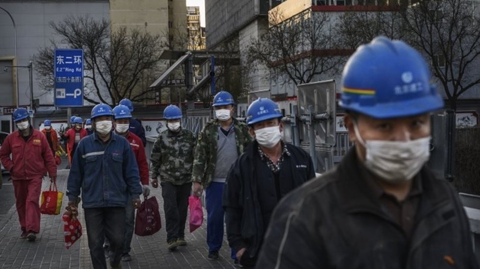 Koronavir&uuml;s: &Ccedil;in'de yaşayan T&uuml;rkler, hayatın ne kadar normale d&ouml;nd&uuml;ğ&uuml;n&uuml; anlattı