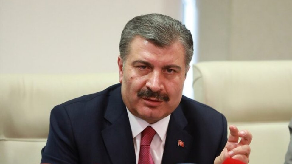 Sağlık Bakanı Koca'dan 'sıcak hava' uyarısı: 'Kalp krizleri g&ouml;r&uuml;lebilir...'