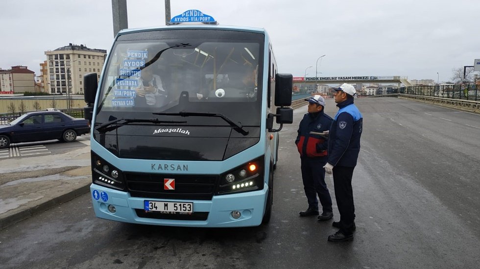 Toplu ulaşımda güvenli mesafe düzenlemesi
