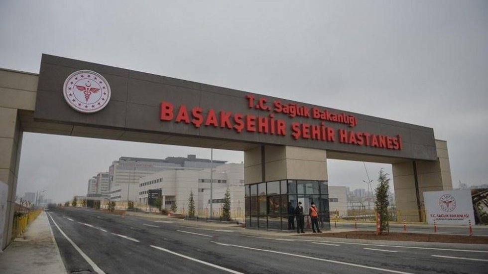 4 g&uuml;n &ouml;nce a&ccedil;ılışı yapılan şehir hastanesine 300 milyon lira dış bor&ccedil;