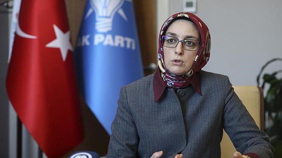 AKP'den 'G&ouml;revden alındı' iddiasına yanıt&hellip;